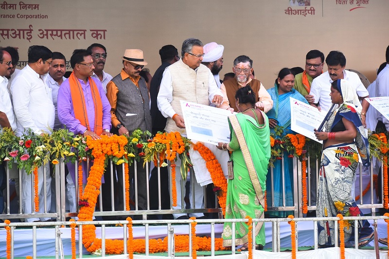 Foundation stone laying of ESI Hospital, Raigarh (Chhattisgarh) on 03.05.2018