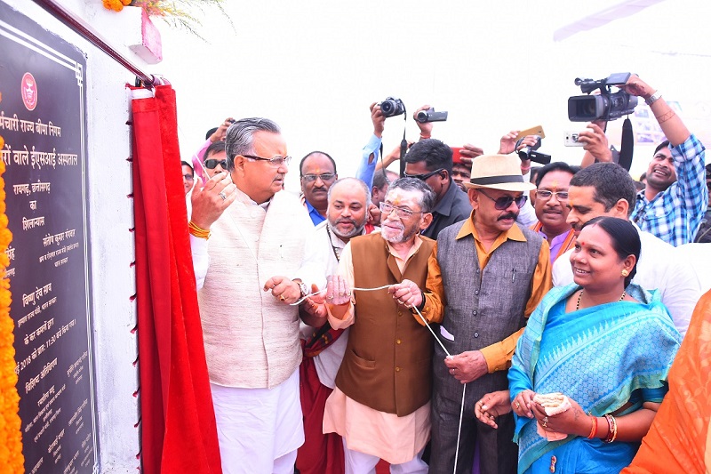 Foundation stone laying of ESI Hospital, Raigarh (Chhattisgarh) on 03.05.2018